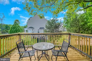 7403 N Katie Dr, Fredericksburg, VA 22407 - Photo 9