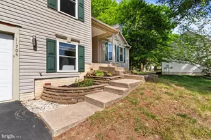 11704 Exeter Ct, Fredericksburg, VA 22408 - Photo 3