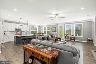 1821 Legacy Ln, Fredericksburg, VA 22408 - Photo 17