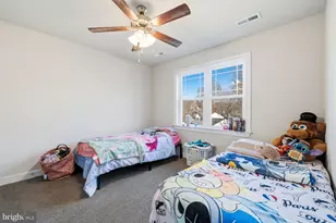 5222 Calvert Ct, Fredericksburg, VA 22407 - Photo 7