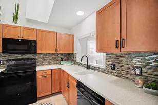 11701 Hampshire Ct, Fredericksburg, VA 22407 - Photo 9