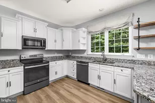 9914 Holland Meadows Ct, Fredericksburg, VA 22408 - Photo 27