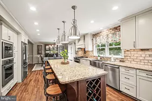 6101 Providence Ct, Fredericksburg, VA 22407 - Photo 9