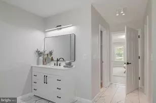 7905 E E Robert E Lee Ct, Spotsylvania, VA 22551 - Photo 13