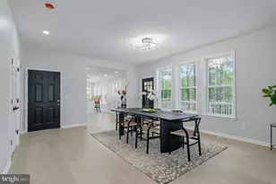 7905 E E Robert E Lee Ct, Spotsylvania, VA 22551 - Photo 15