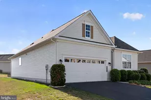 1709 Hudgins Farm Cir, Fredericksburg, VA 22408 - Photo 3