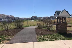 1709 Hudgins Farm Cir, Fredericksburg, VA 22408 - Photo 33