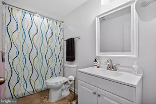 1709 Hudgins Farm Cir, Fredericksburg, VA 22408 - Photo 23