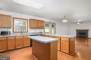 619 Shamrock Dr, Fredericksburg, VA 22407 - Photo 15
