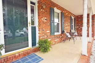 619 Shamrock Dr, Fredericksburg, VA 22407 - Photo 7