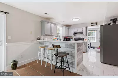 10106 S Fulton Drive, Fredericksburg, VA 22408 - Photo 5