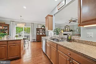 5642 Cedar Mountain Ct, Fredericksburg, VA 22407 - Photo 13
