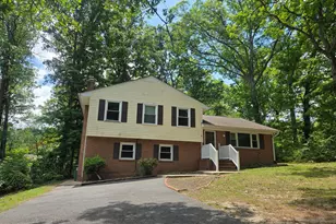 104 Crutchfield Cir, Spotsylvania, VA 22551 - Photo 1