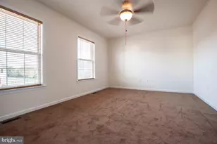 10502 Guilderland Ct, Fredericksburg, VA 22408 - Photo 9