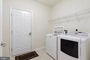 6227 E Dranesville Dr, Fredericksburg, VA 22407 - Photo 29