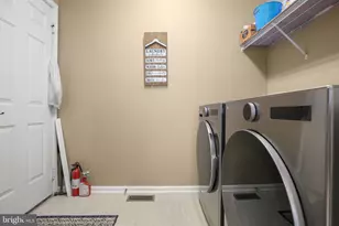 10100 Sachs Ct, Fredericksburg, VA 22408 - Photo 19