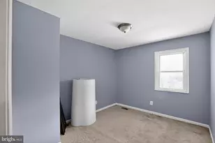 9600 Honeysuckle Rd, Fredericksburg, VA 22408 - Photo 9