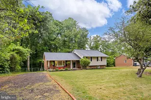 836 Churchill Dr, Fredericksburg, VA 22407 - Photo 39