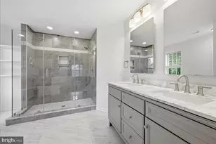 10403 Colechester St, Fredericksburg, VA 22408 - Photo 15