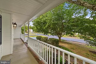 10403 Colechester St, Fredericksburg, VA 22408 - Photo 3