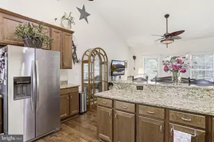 12400 Henkins Ln, Spotsylvania, VA 22551 - Photo 13