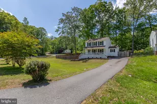 10400 Daniels Ct, Spotsylvania, VA 22553 - Photo 3