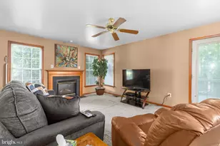 10408 Woodlake Ct, Spotsylvania, VA 22553 - Photo 17