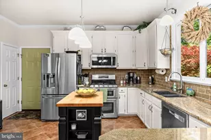 10610 Edinburgh Dr, Spotsylvania, VA 22553 - Photo 21
