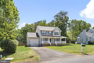 2416 Ruffin Dr, Fredericksburg, VA 22408 - Photo 3