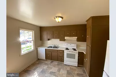 706 Olde Greenwich Circle, Fredericksburg, VA 22408 - Photo 3
