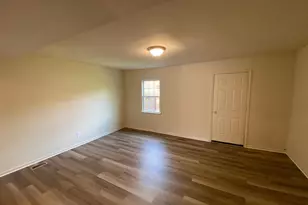706 Olde Greenwich Cir, Fredericksburg, VA 22408 - Photo 9