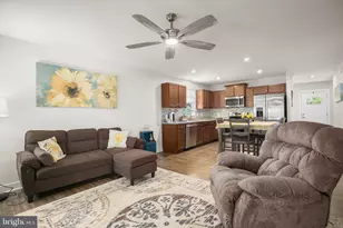 7401 Brentford Ter, Fredericksburg, VA 22407 - Photo 11