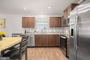 7401 Brentford Ter, Fredericksburg, VA 22407 - Photo 7