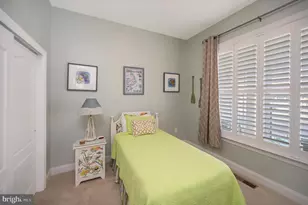 7910 Burbank Ave, Fredericksburg, VA 22407 - Photo 15