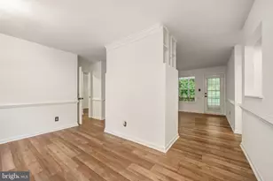10907 Crestwood Dr, Spotsylvania, VA 22553 - Photo 5
