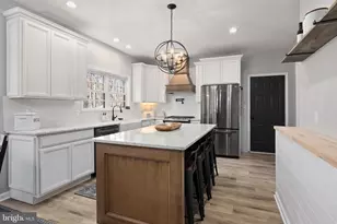 13612 Perimeter Dr, Fredericksburg, VA 22407 - Photo 11
