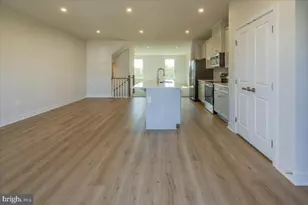 9390 Tanfield Dr, Fredericksburg, VA 22408 - Photo 15