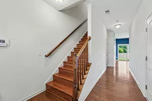 1428 Hudgins Farm Cir, Fredericksburg, VA 22408 - Photo 3