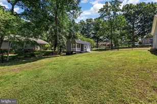 1520 Clover Dr, Fredericksburg, VA 22407 - Photo 9