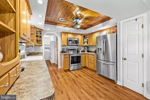 204 Bowen Dr, Fredericksburg, VA 22407 - Photo 13