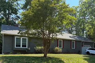204 Bowen Dr, Fredericksburg, VA 22407 - Photo 1