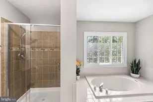 10742 Bridlerein Ct, Spotsylvania, VA 22553 - Photo 29