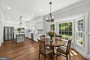 10742 Bridlerein Ct, Spotsylvania, VA 22553 - Photo 11