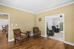 10742 Bridlerein Ct, Spotsylvania, VA 22553 - Photo 17