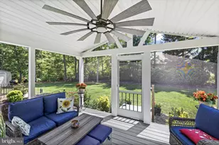 10742 Bridlerein Ct, Spotsylvania, VA 22553 - Photo 3