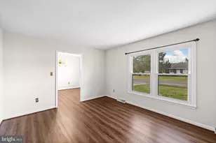 308 Butternut Dr, Fredericksburg, VA 22408 - Photo 9