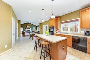 7110 Crown Jewels Ct, Fredericksburg, VA 22407 - Photo 3