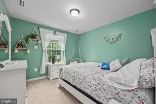 9210 Wood Creek Cir, Fredericksburg, VA 22407 - Photo 15