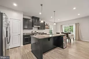 9210 Wood Creek Cir, Fredericksburg, VA 22407 - Photo 5