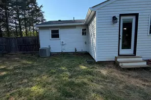 9528 Rapidan Dr, Fredericksburg, VA 22407 - Photo 15